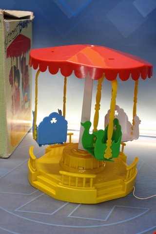 Tío Vivo, carrusel musical de Barriguitas, Famosa.