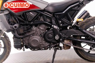 INDIAN FTR 1200 R Carbon