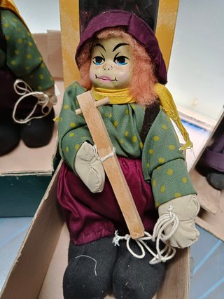 3 Marionetas + 2 Brujas de la suerte