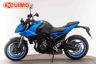 SUZUKI GSX-8S
