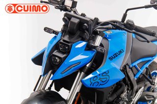 SUZUKI GSX-8S