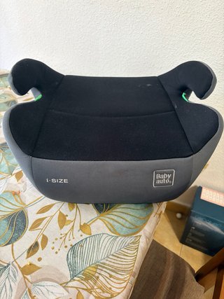 Elevador infantil para coches sin respaldo