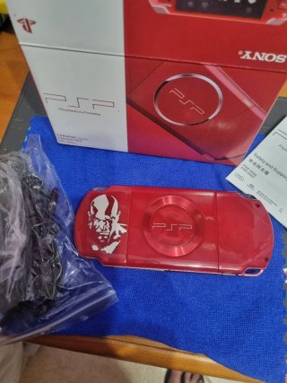 PSP 2004 Radiant Red Sony GOD OFF War 100 juegos