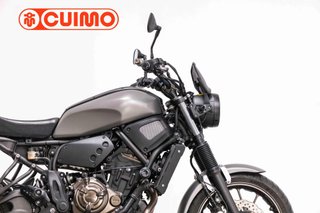 YAMAHA XSR 700