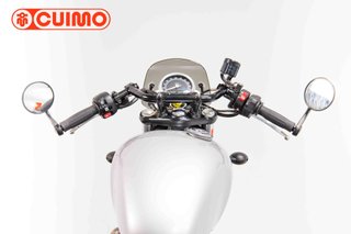 TRIUMPH STREET TWIN