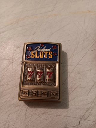 Mechero Zippo Slot Jackpot máquina tragaperras.