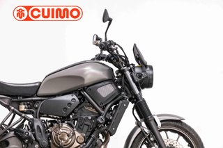 YAMAHA XSR 700