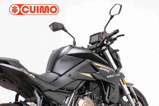QJ MOTOR SRK 700
