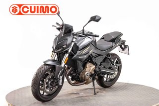 QJ MOTOR SRK 700