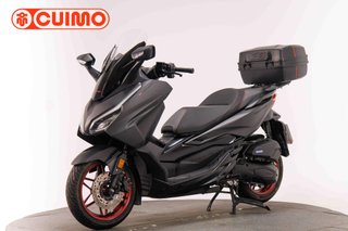 HONDA FORZA 125