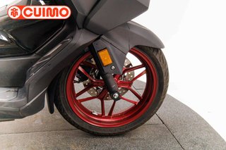 HONDA FORZA 125