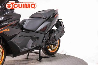 APRILIA SRV 850