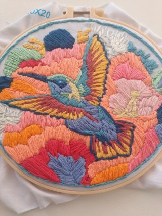 Bordado Colibrí Flores Hecho a Mano