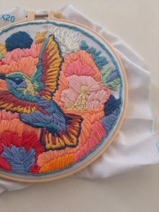 Bordado Colibrí Flores Hecho a Mano