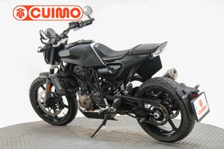 HUSQVARNA SVARTPILEN 701