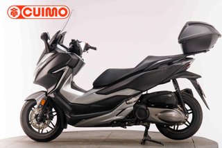HONDA FORZA 300