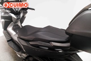 HONDA FORZA 300