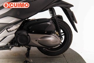 HONDA FORZA 300
