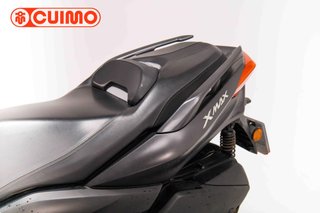 YAMAHA XMAX 300