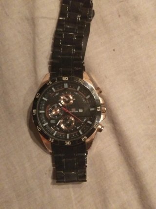 Reloj Naviforce Negro y Dorado Hombre