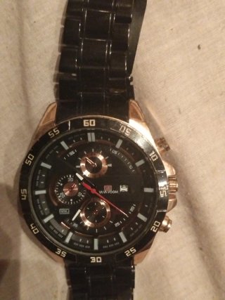 Reloj Naviforce Negro y Dorado Hombre