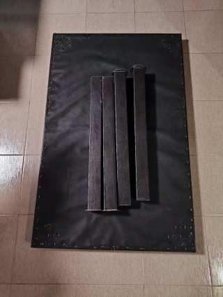 Mesa comedor piel marrón oscuro