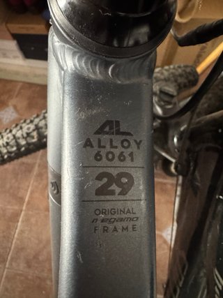 Bicicleta Eléctrica Megamo 27.5
