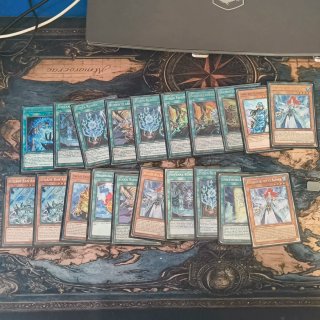 Deck Yu-Gi-Oh! ICE Barrier con supporto Runick