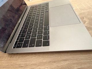 MacBook Pro 2017 Plata