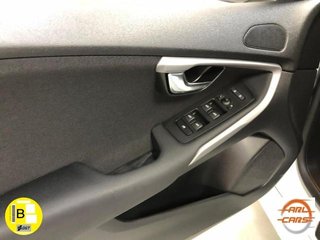 VOLVO V40 D2 Kinetic