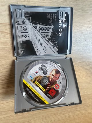 Grand Theft Auto IV PS3 Platinum