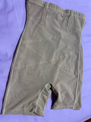 Faja moldeadora de nylon color beige