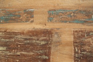 Comodino in legno massiccio riciclato con finitura