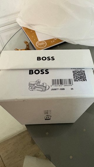 Sandalias BOSS Verano Niños Beige/Negro talla 25