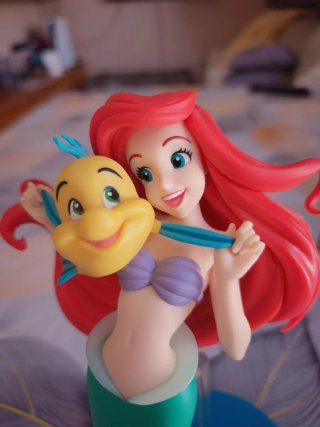 Figura de Ariel y Flounder de Disney Sega