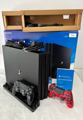 PS4 Pro 1TB Jet Black