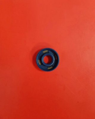 Retén Azul 10x24x6 DERBI SENDA