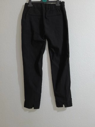 Pantalón negro
