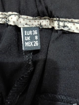 Pantalón negro