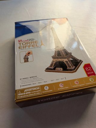 Puzzle 3D CubicFun Torre Eiffel 82 Piezas