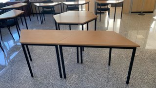 8 Mesas Trapezoidales Madera y Metal