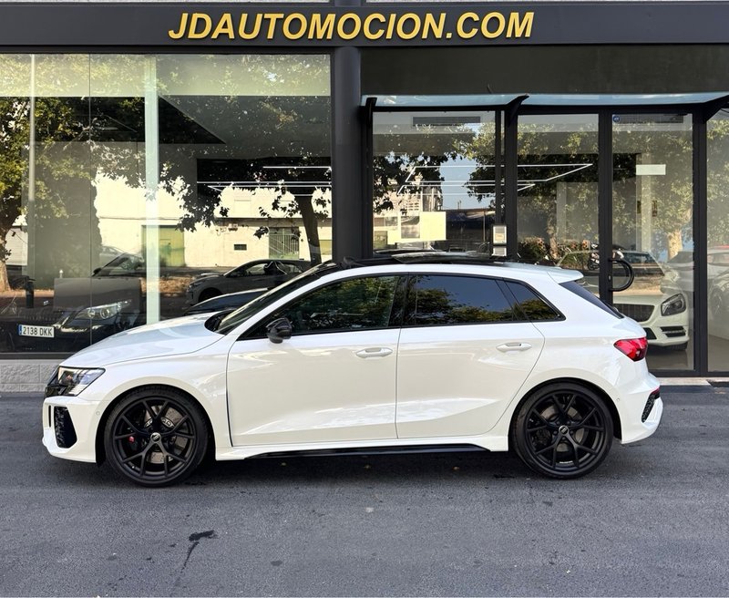 Audi RS3 2024, foto 6