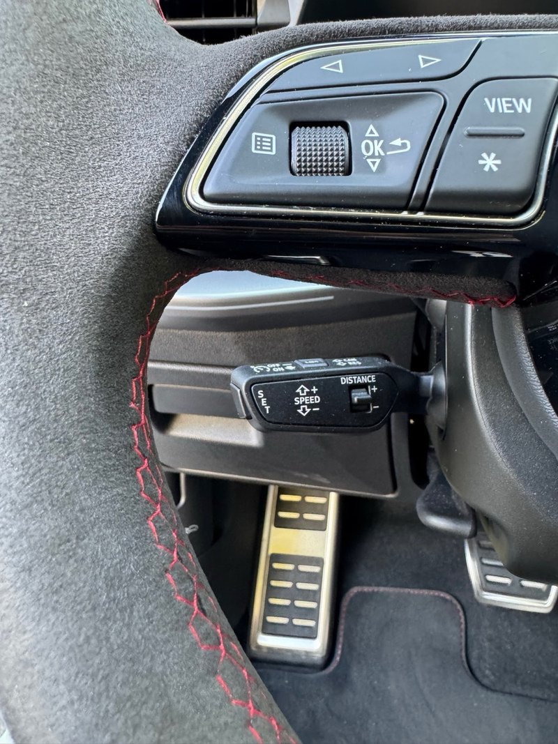 Audi RS3 2024, foto 18