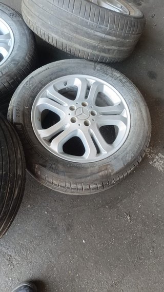 Llantas Mercedes Benz (Juego de 4)
