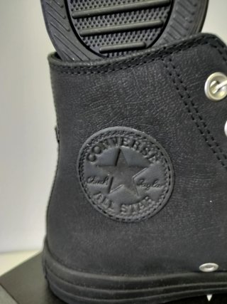 Converse All Star Piel Negra