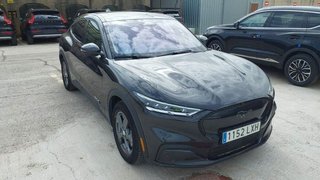 Ford Mustang   216kW BaterÃ­a 98.8Kwh