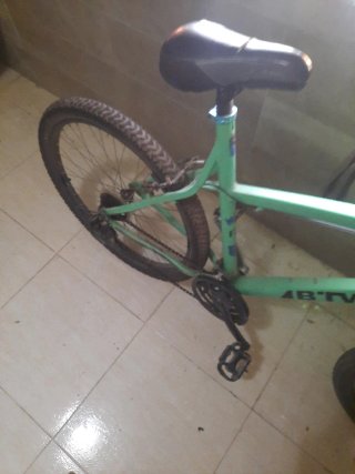 Bicicleta B'Twin verde
