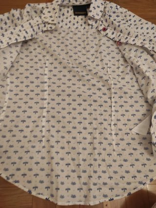 Camisa elástica entallada xs