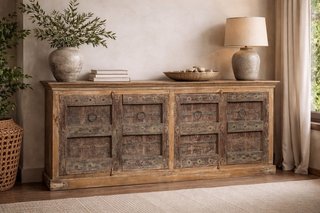 Credenza in legno massiccio riciclato con finitura
