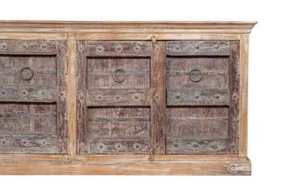 Credenza in legno massiccio riciclato con finitura